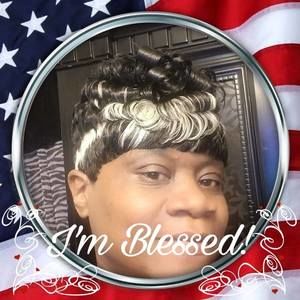 Meet your Posher, Beverly